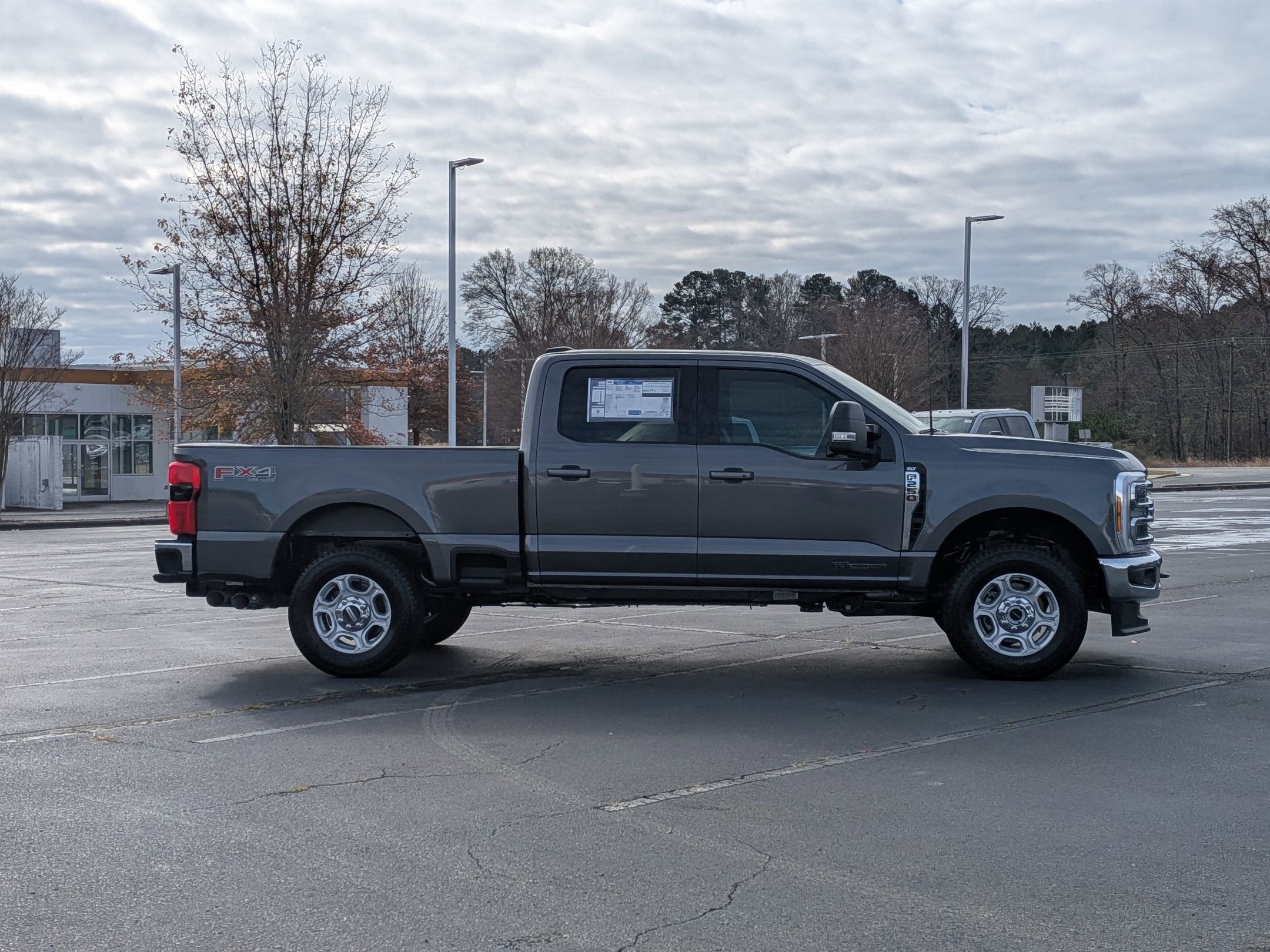 2026 Ford Super Duty F-250 SRW XLT