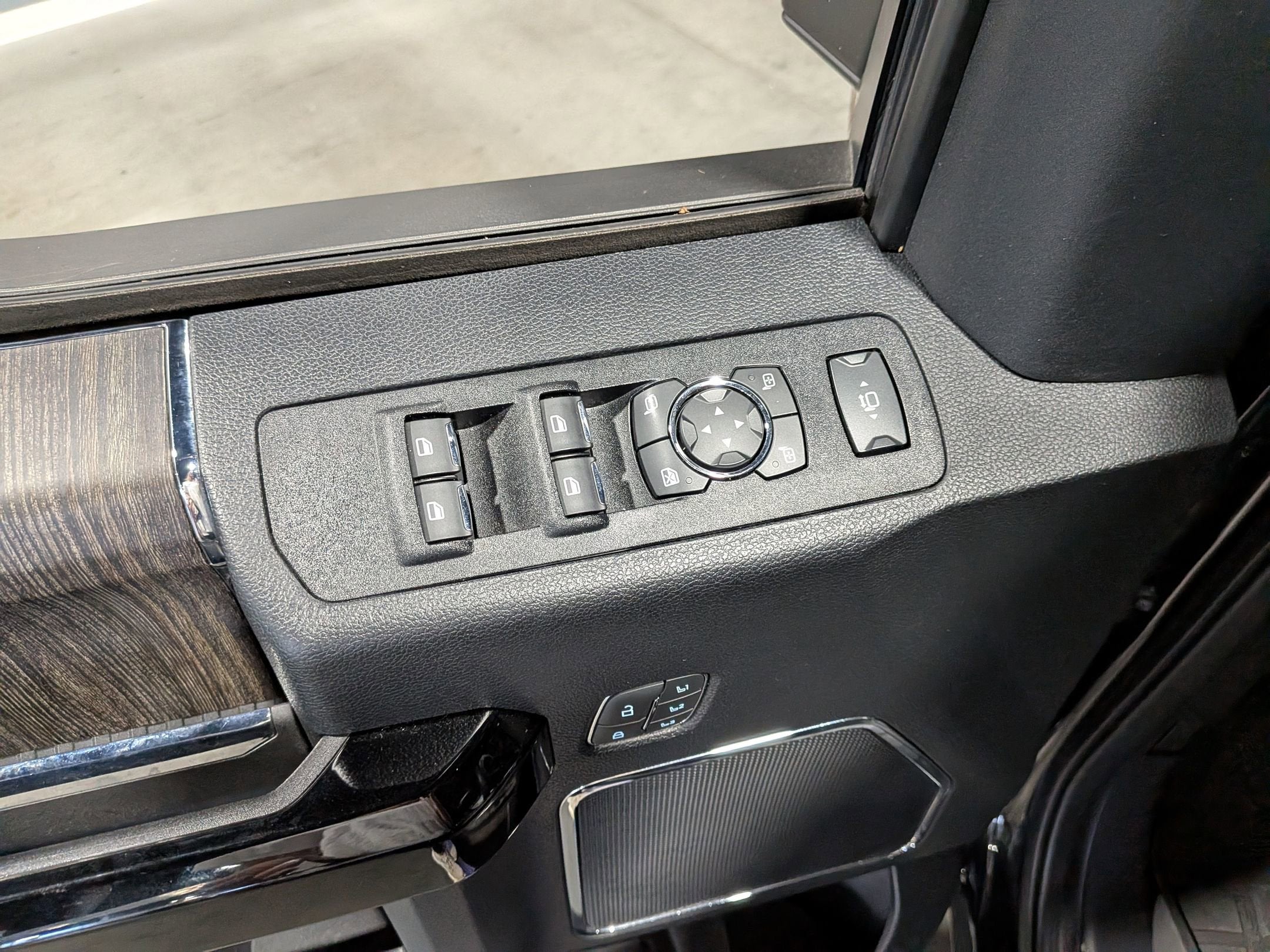 2021 Ford Super Duty F-250 SRW LARIAT