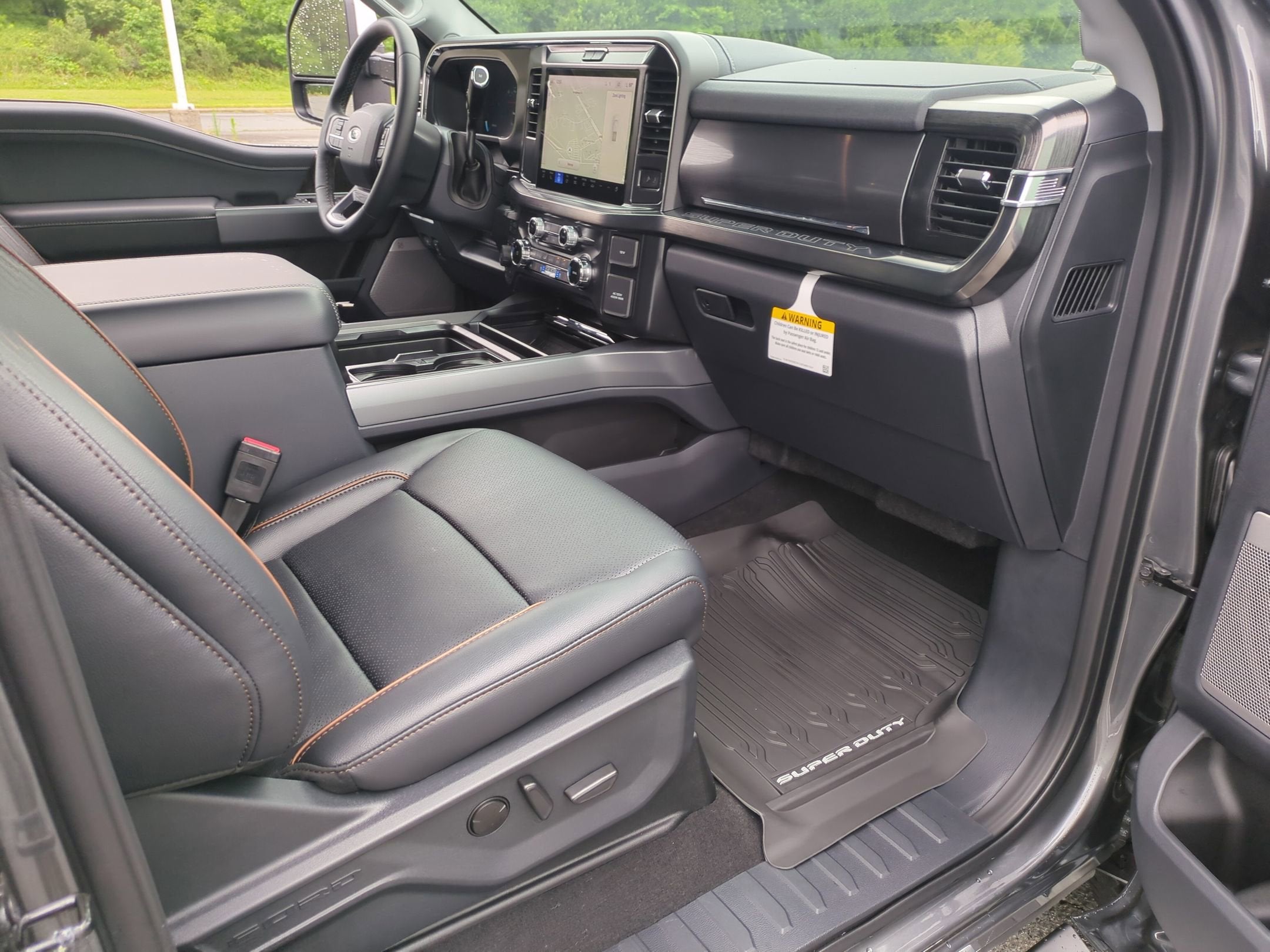 2026 Ford Super Duty F-350 SRW LARIAT