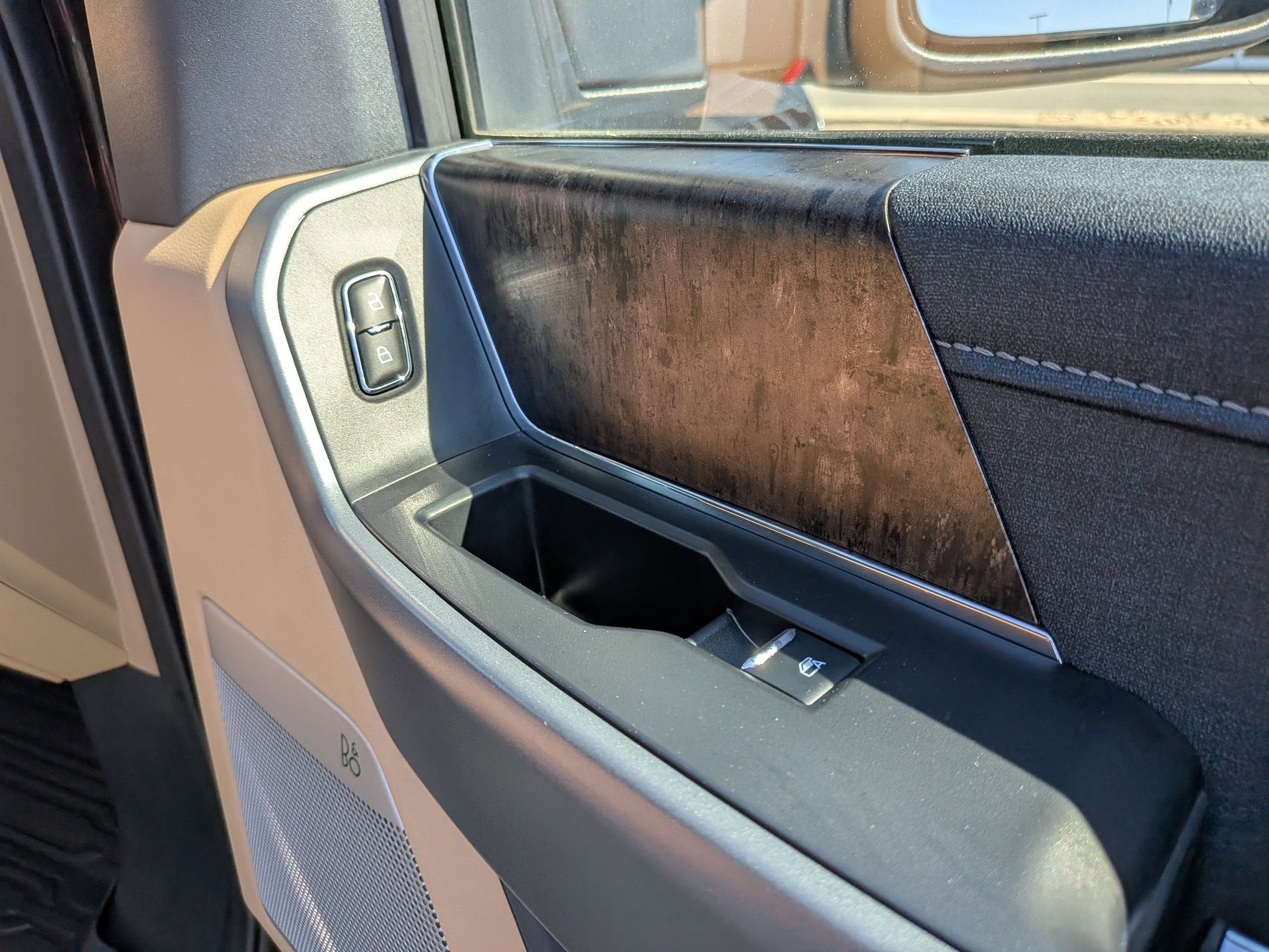 2024 Ford Super Duty F-350 SRW LARIAT