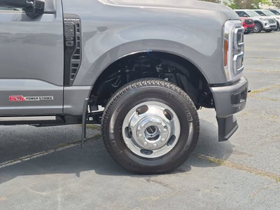 2026 Ford Super Duty F-350 DRW Base