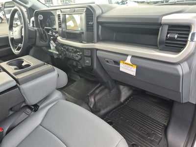 2026 Ford Super Duty F-350 DRW XL