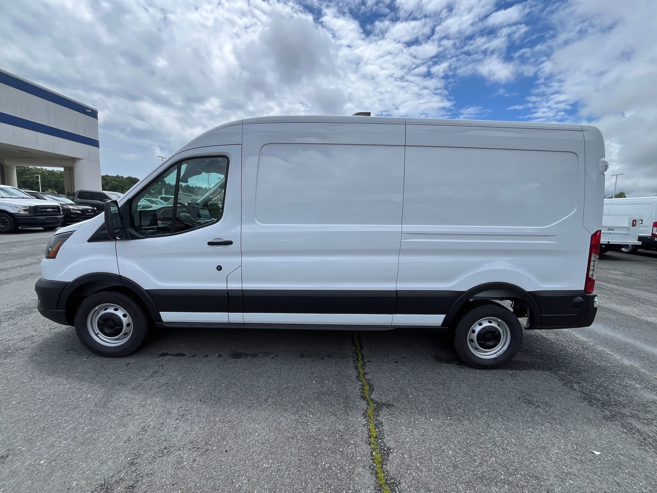 2026 Ford Transit Cargo Van Base