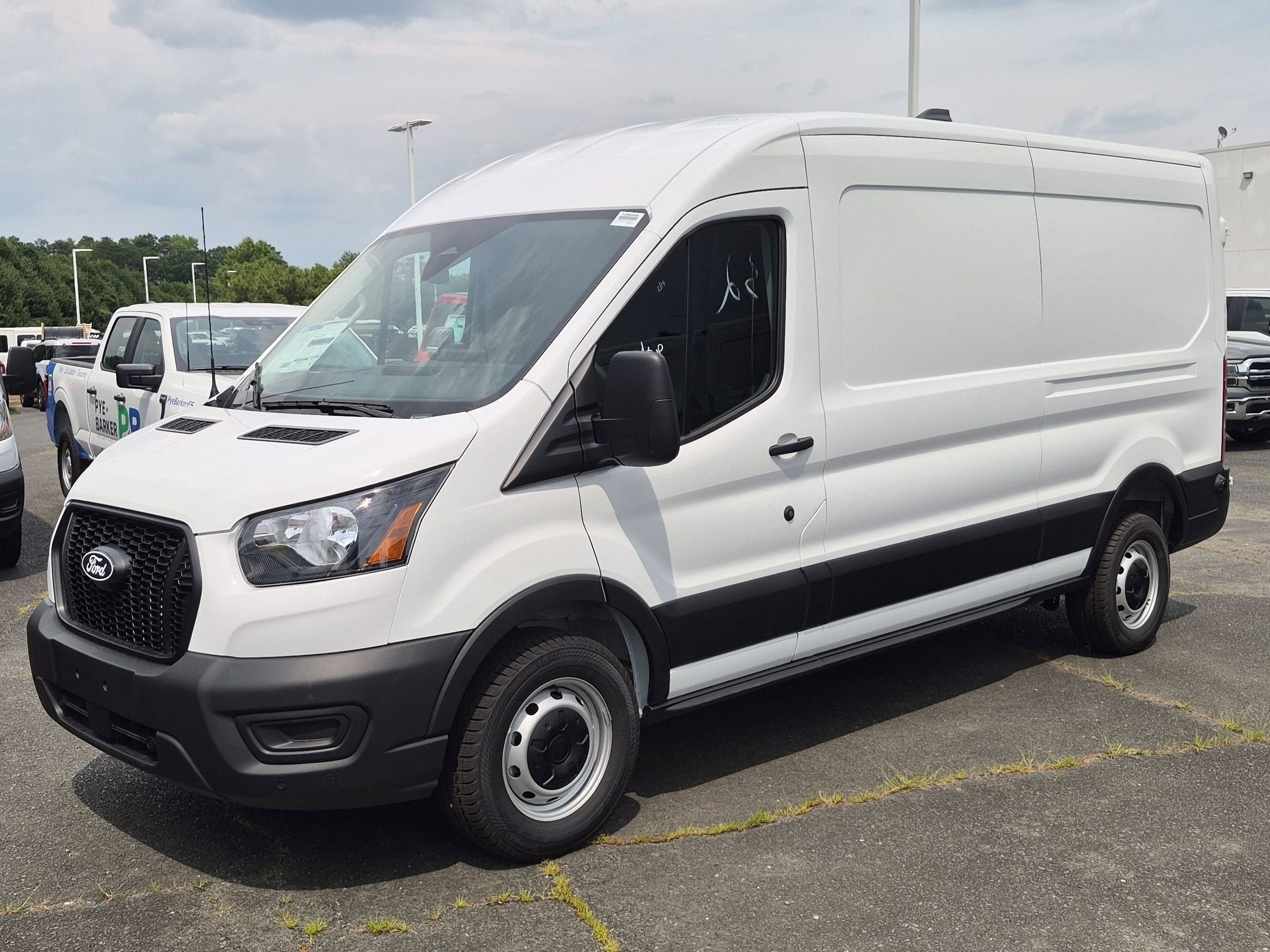 2026 Ford Transit Cargo Van Base