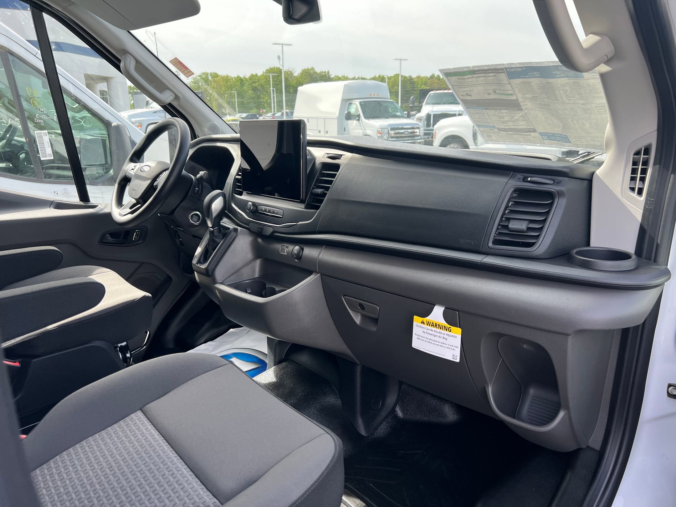 2026 Ford Transit Cargo Van Base