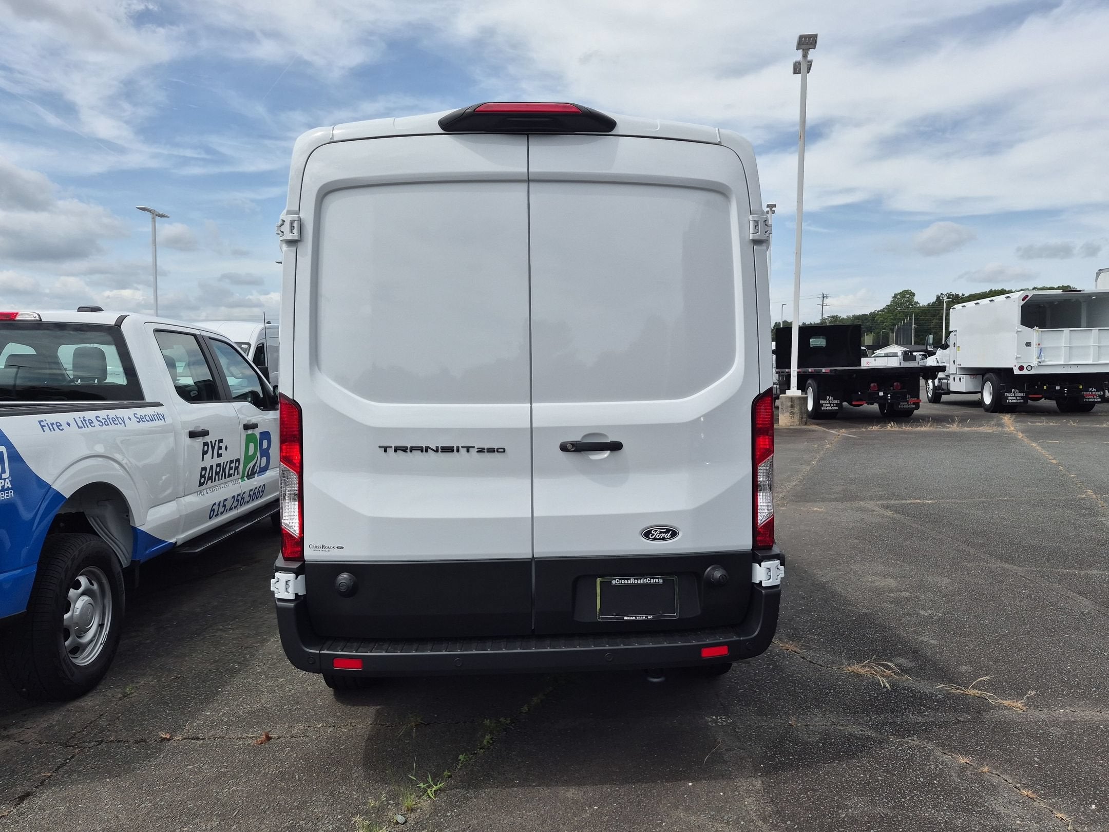 2026 Ford Transit Cargo Van Base
