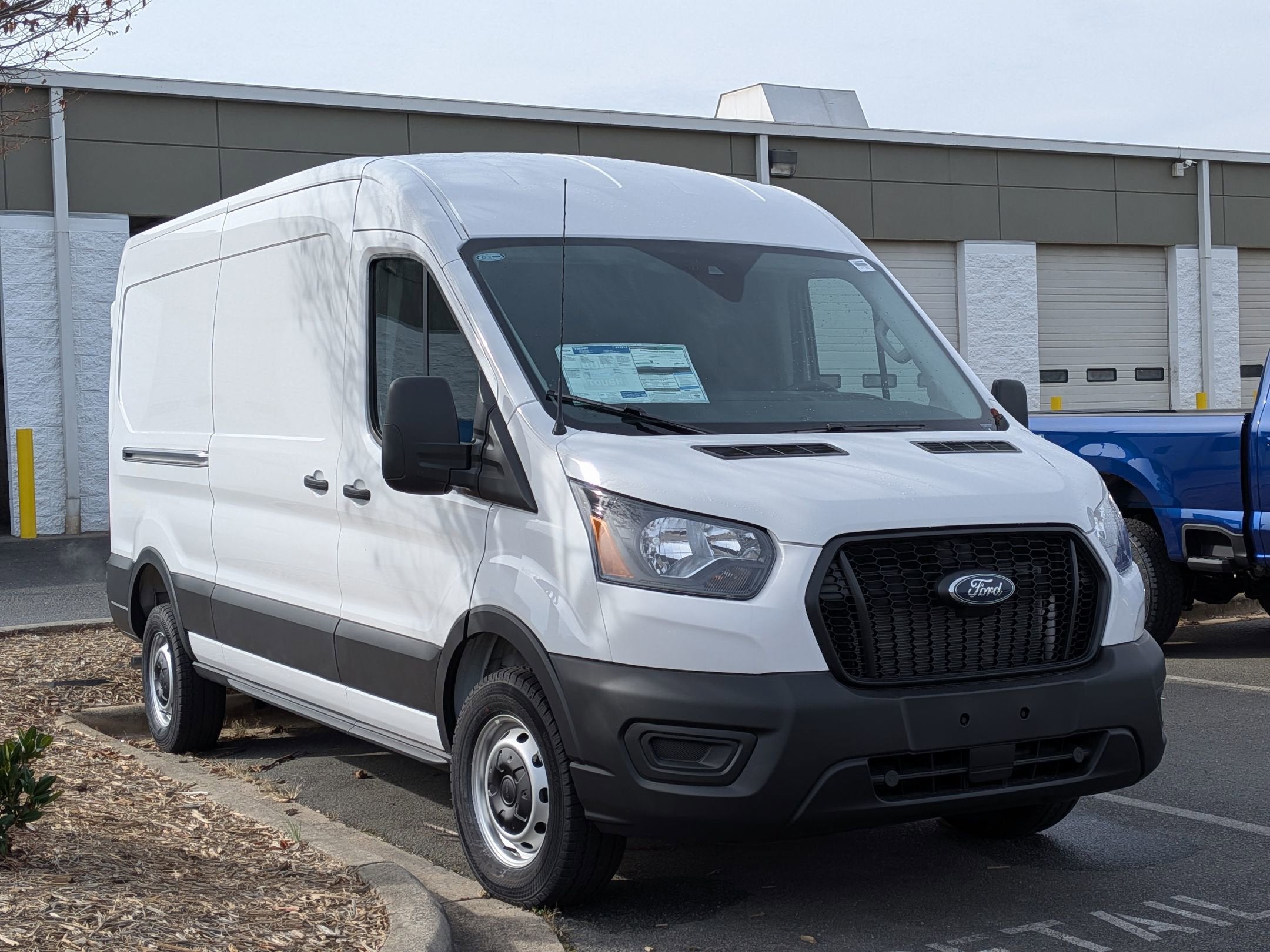 2025 Ford Transit Cargo Van Base