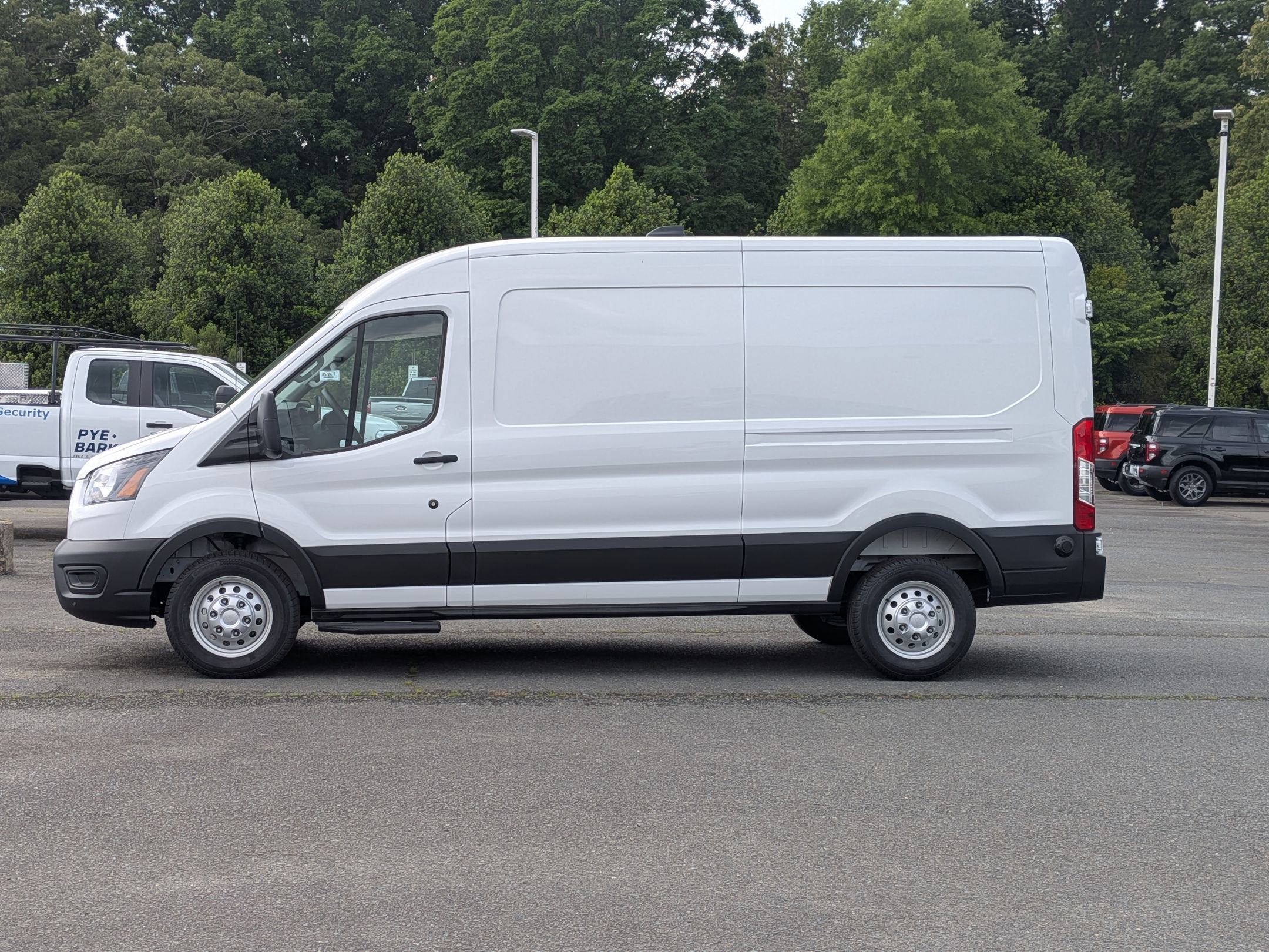 2026 Ford Transit Cargo Van Base