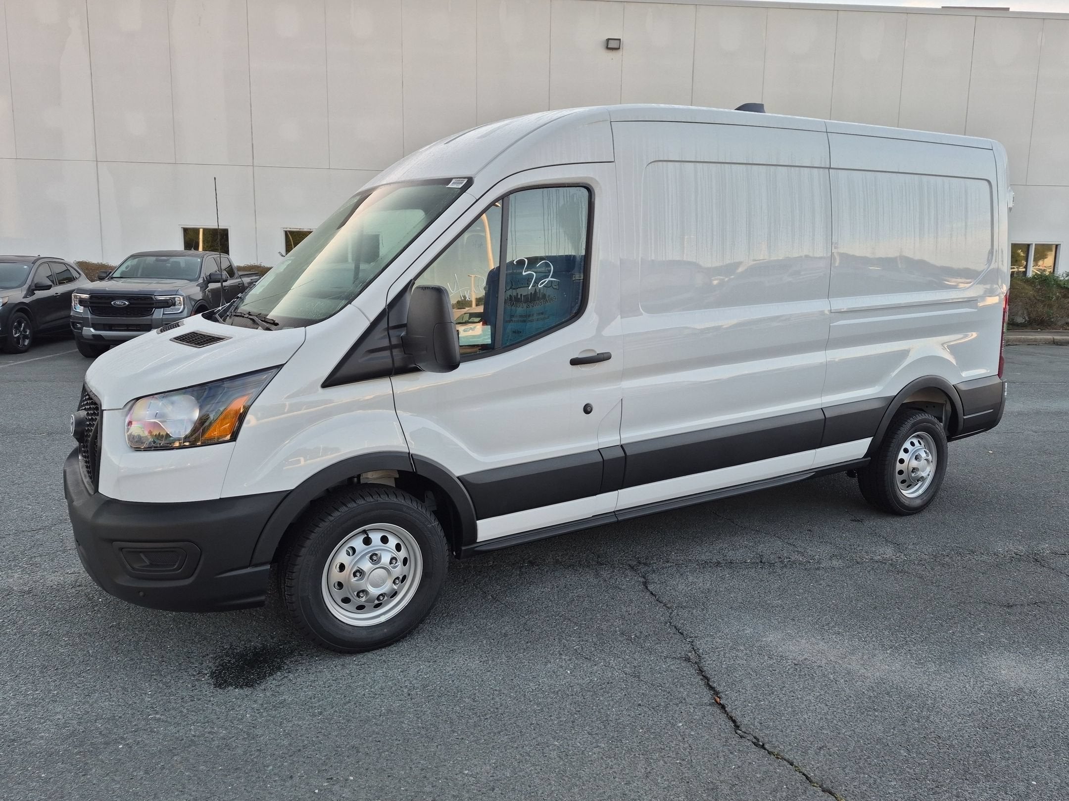 2026 Ford Transit Cargo Van Base