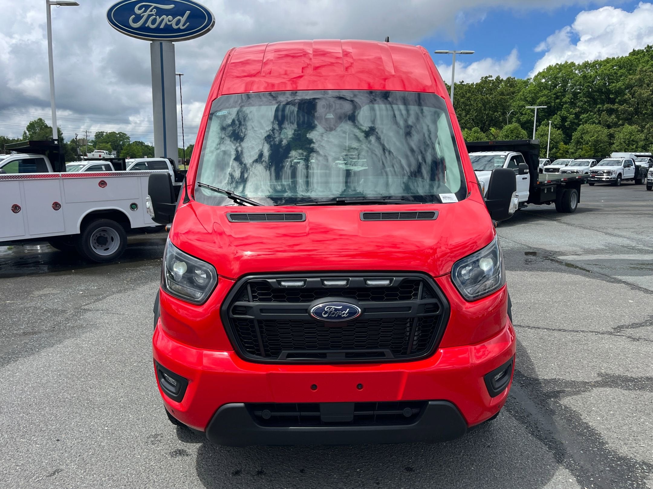 2024 Ford Transit Cargo Van Base
