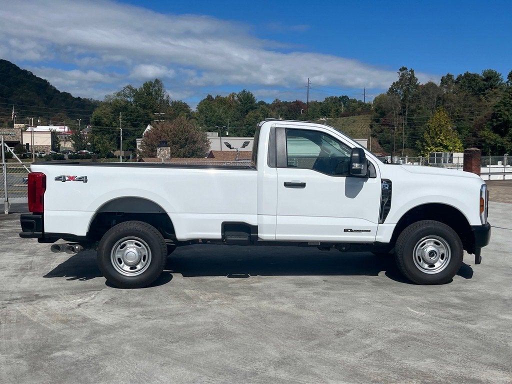 2025 Ford Super Duty F-250 SRW XLT