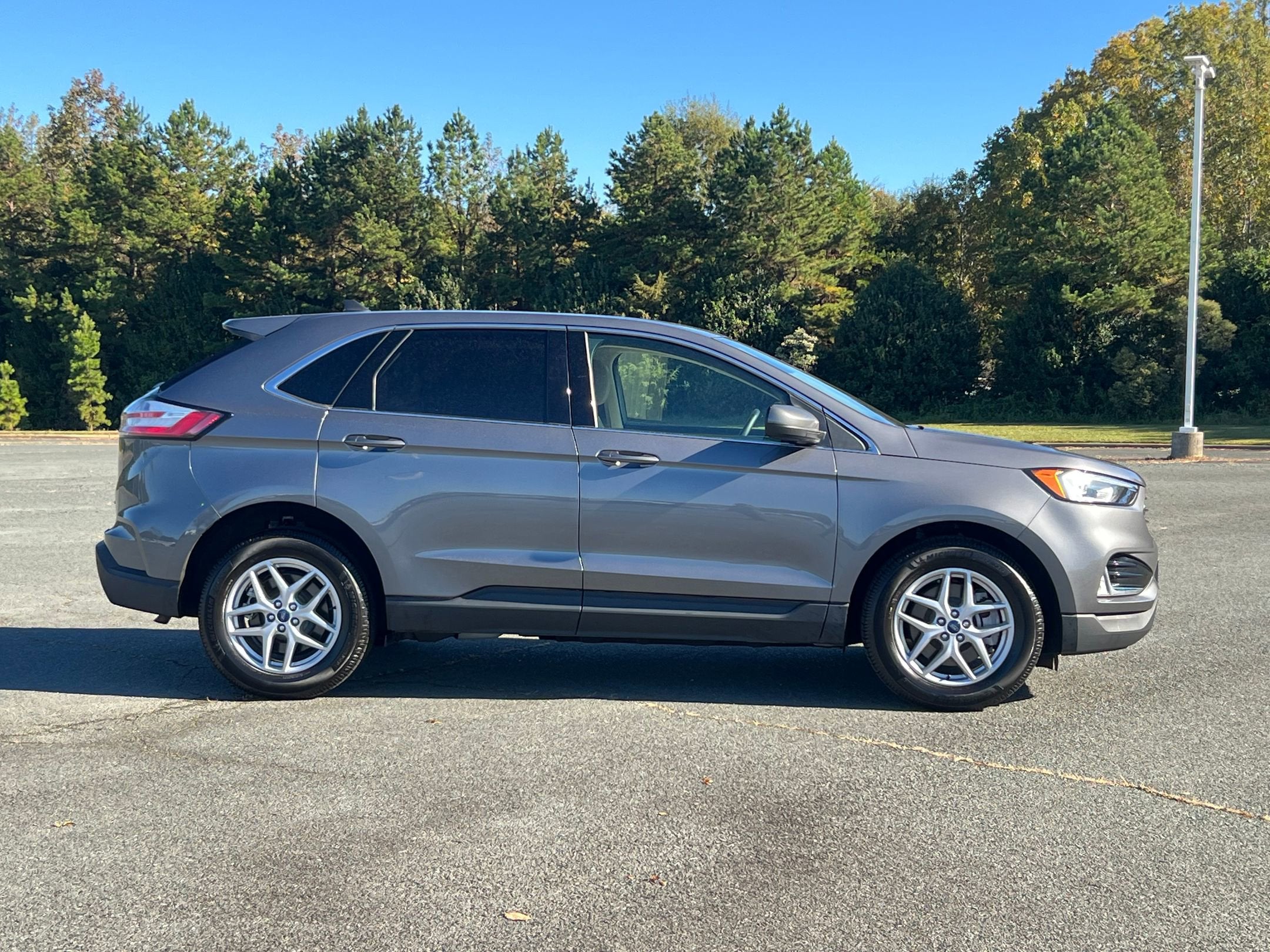 2021 Ford Edge SEL