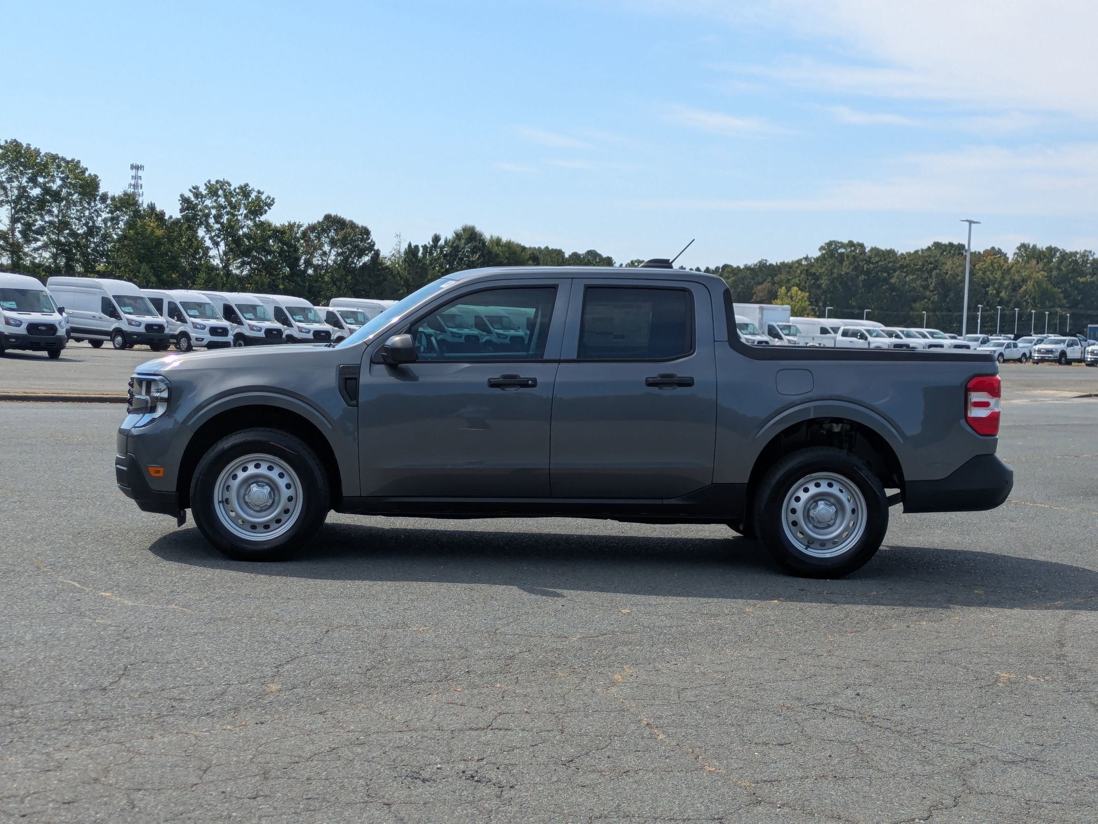 2025 Ford Maverick XL