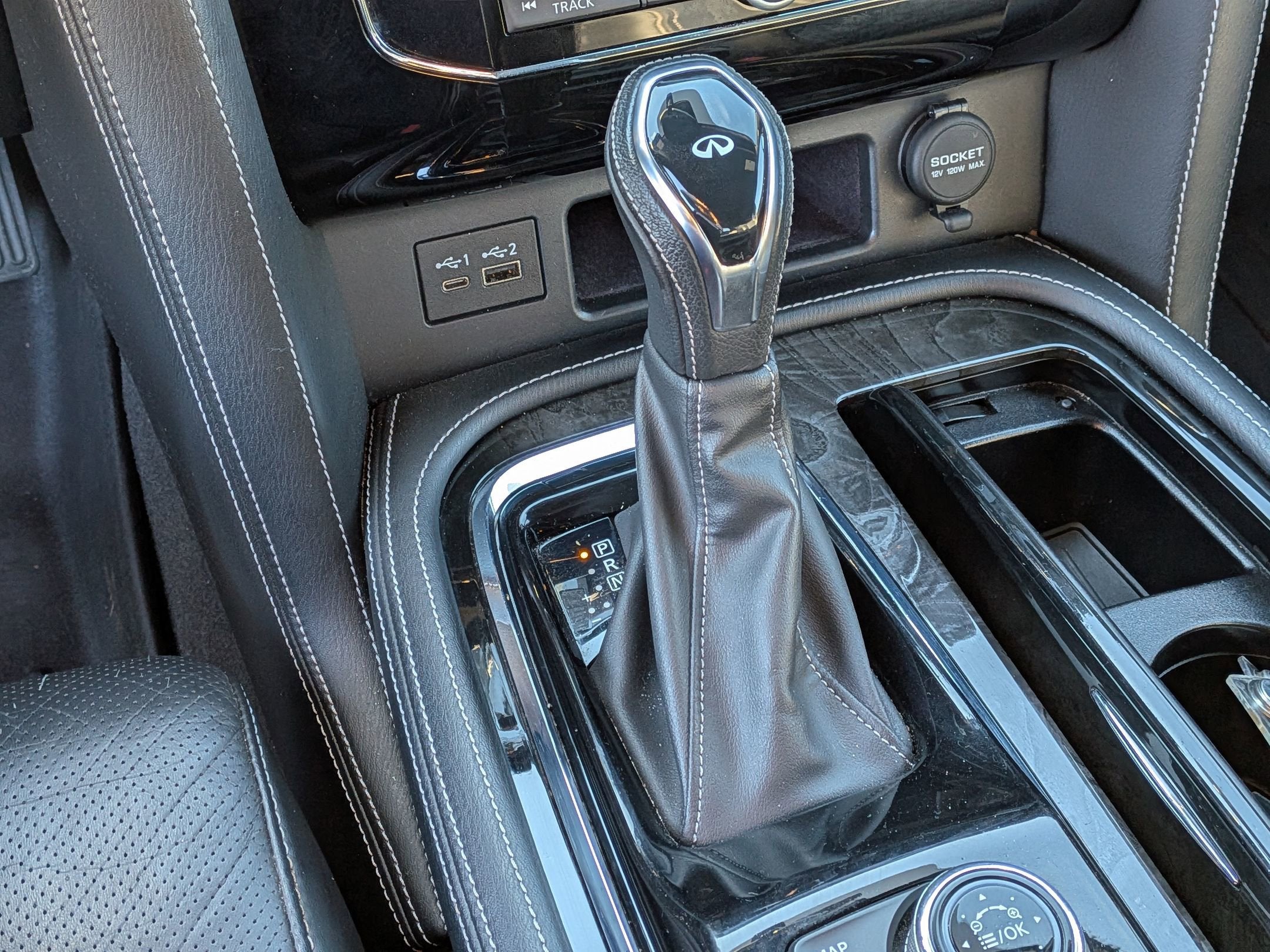 2021 INFINITI QX80 SENSORY