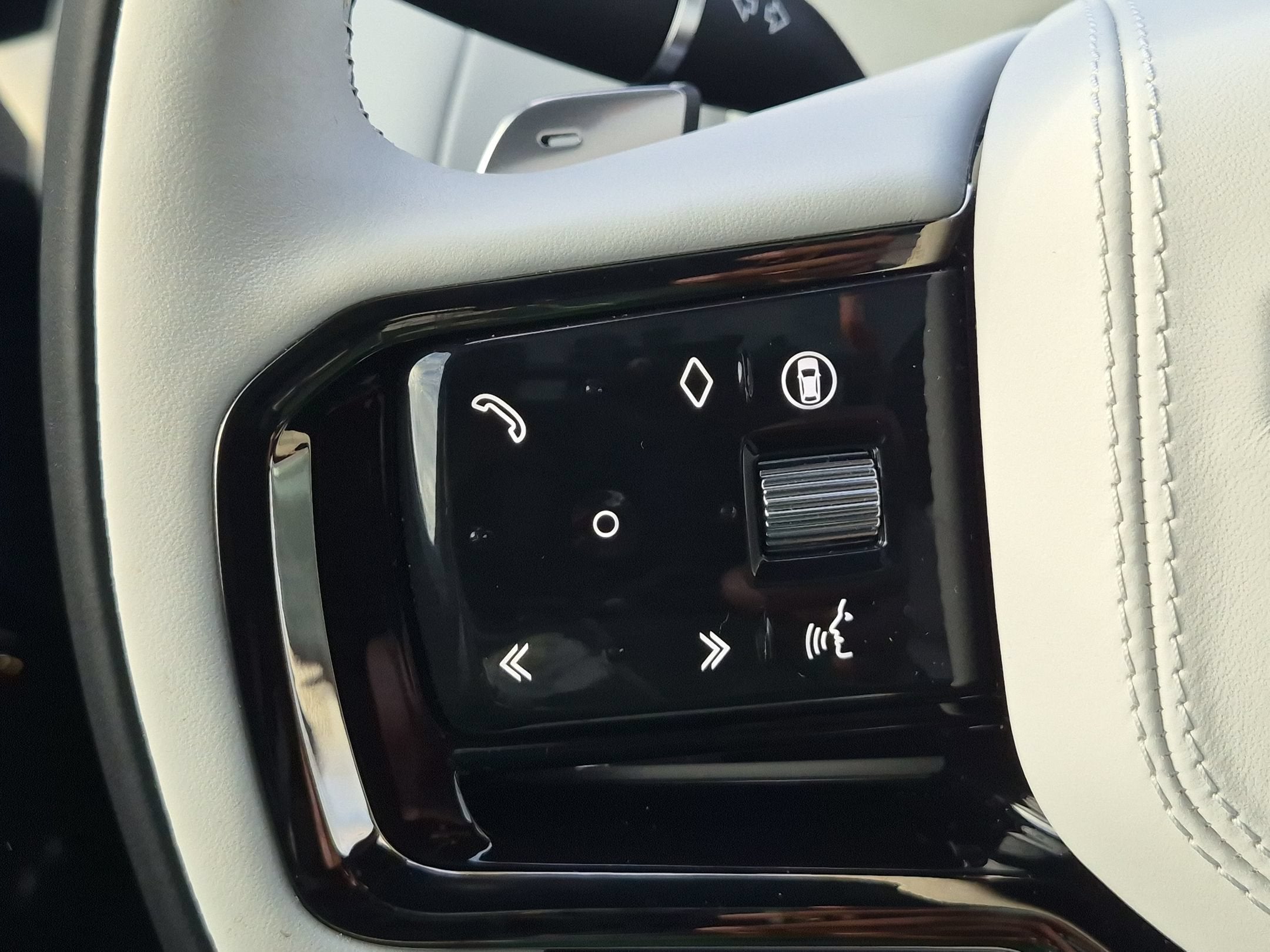 2025 Land Rover Range Rover Sport Dynamic SE