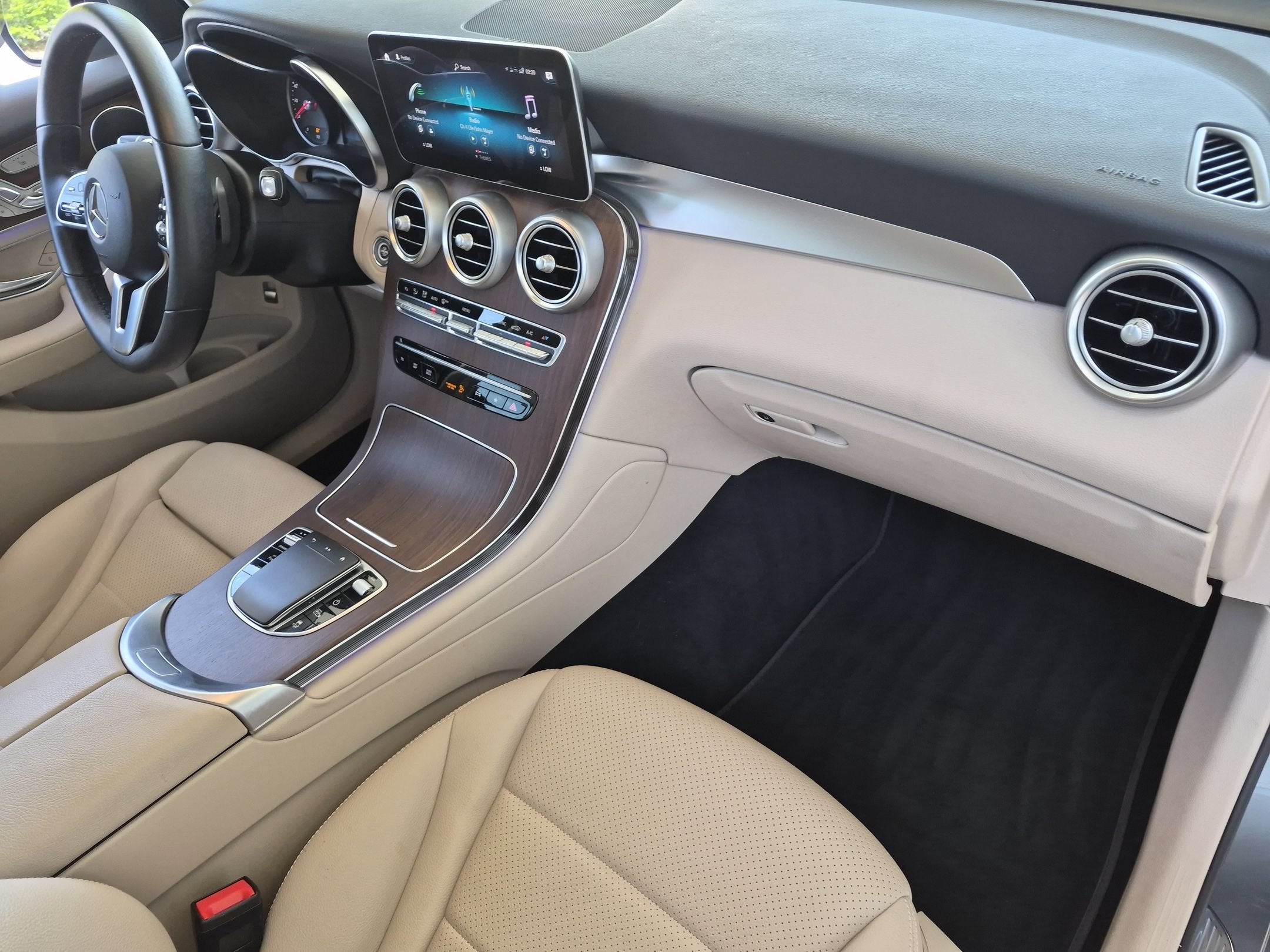 2022 Mercedes-Benz GLC GLC 300