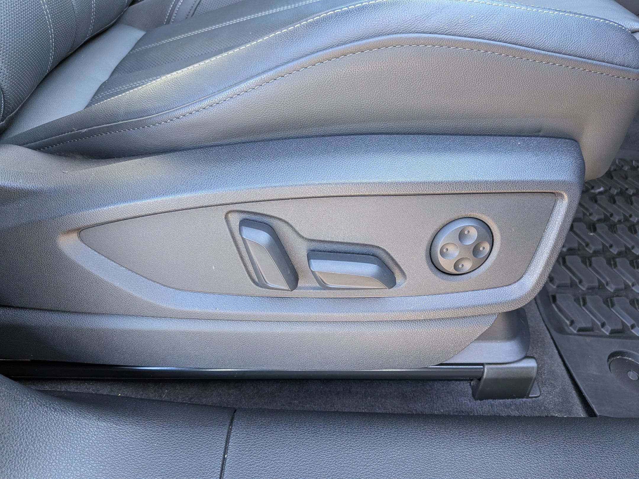 2023 Audi Q5 S line Prestige