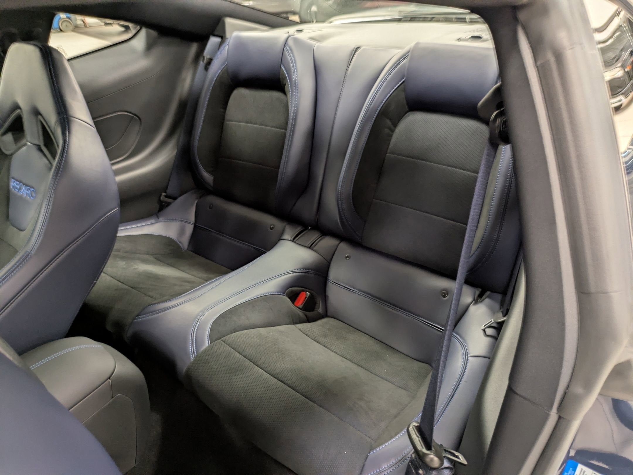 2025 Ford Mustang Dark Horse