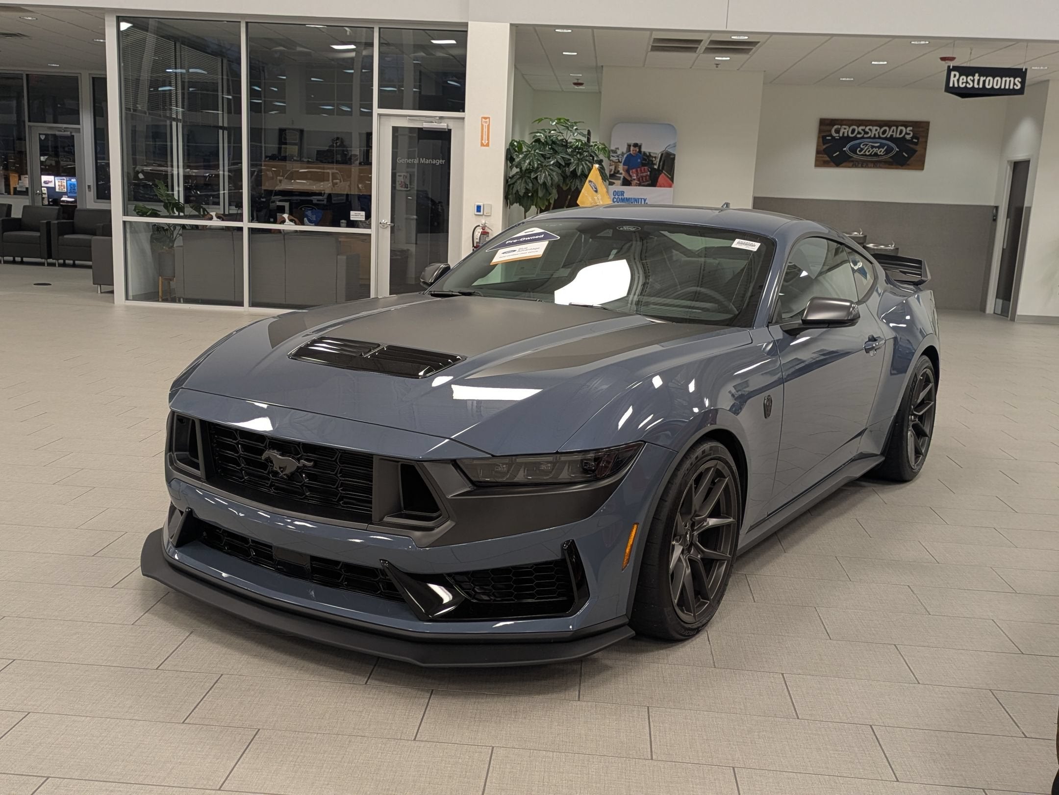 2024 Ford Mustang Dark Horse