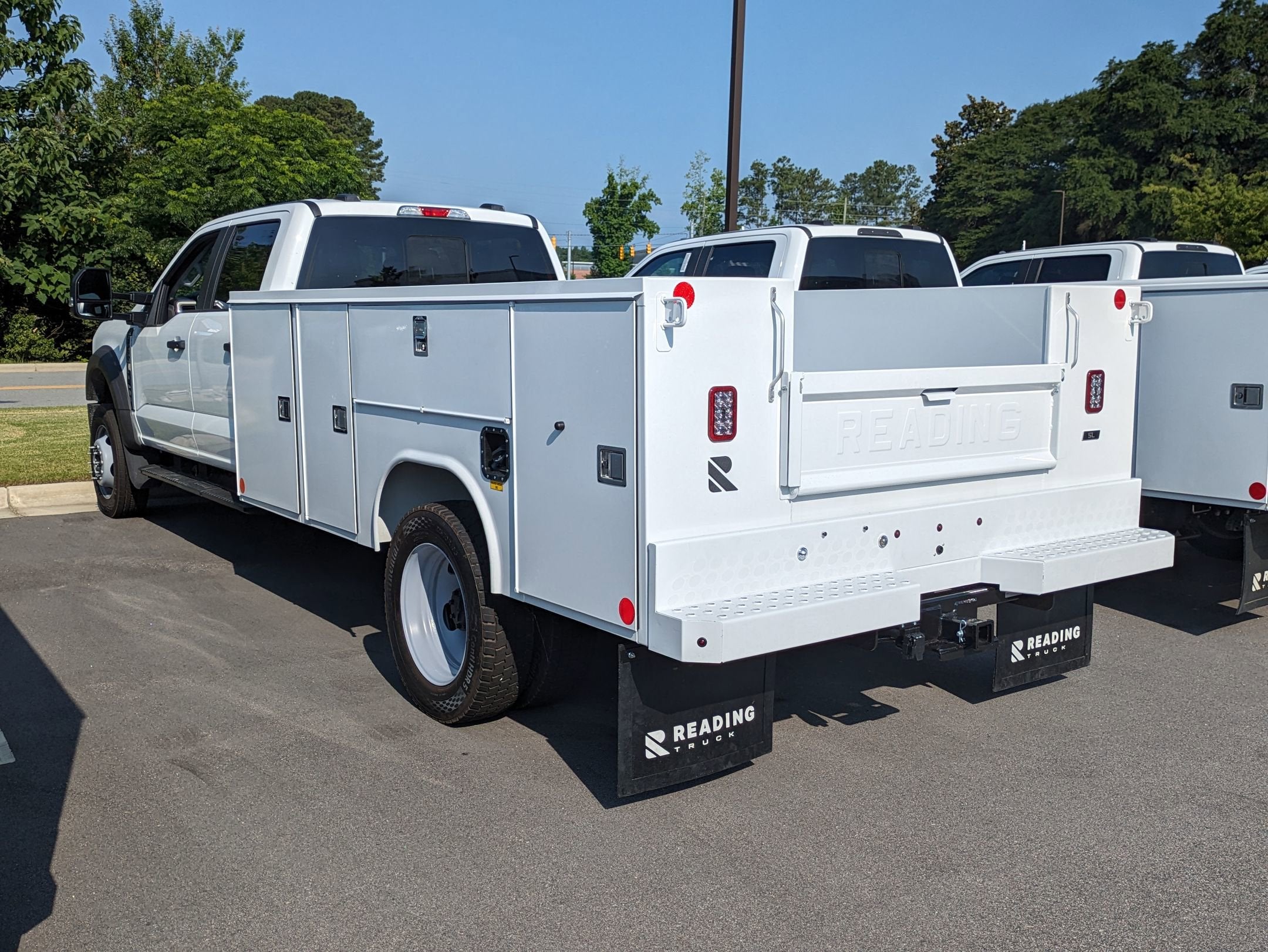 2025 Ford Super Duty F-450 DRW XL