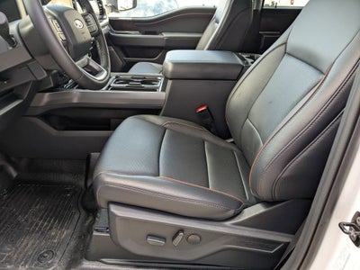 2026 Ford Super Duty F-450 DRW LARIAT