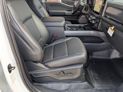 2026 Ford Super Duty F-450 DRW LARIAT