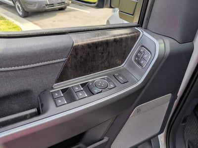 2026 Ford Super Duty F-450 DRW LARIAT