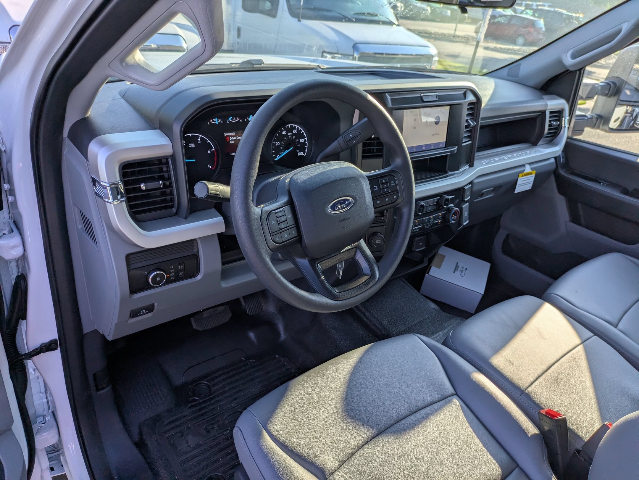2026 Ford Super Duty F-550 DRW XL