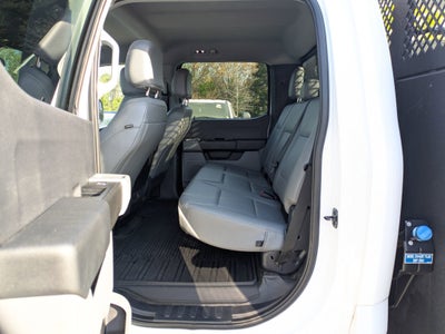 2024 Ford Super Duty F-550 DRW XL