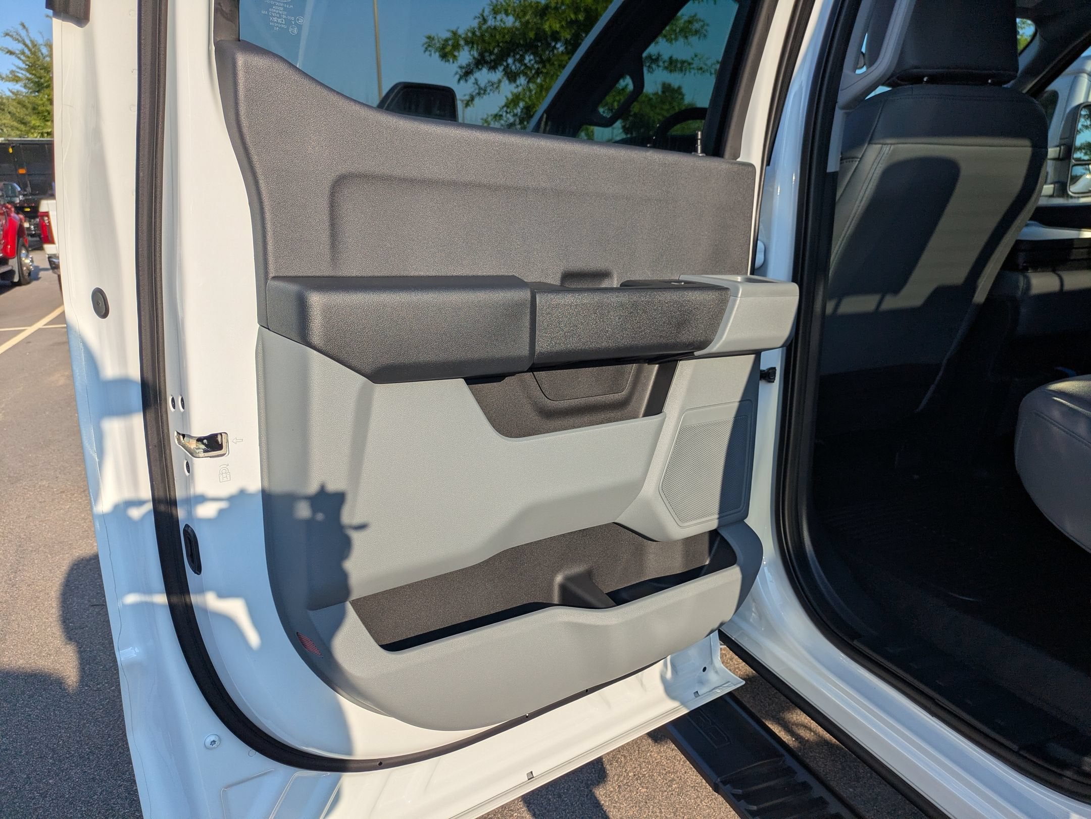 2026 Ford Super Duty F-550 DRW XL