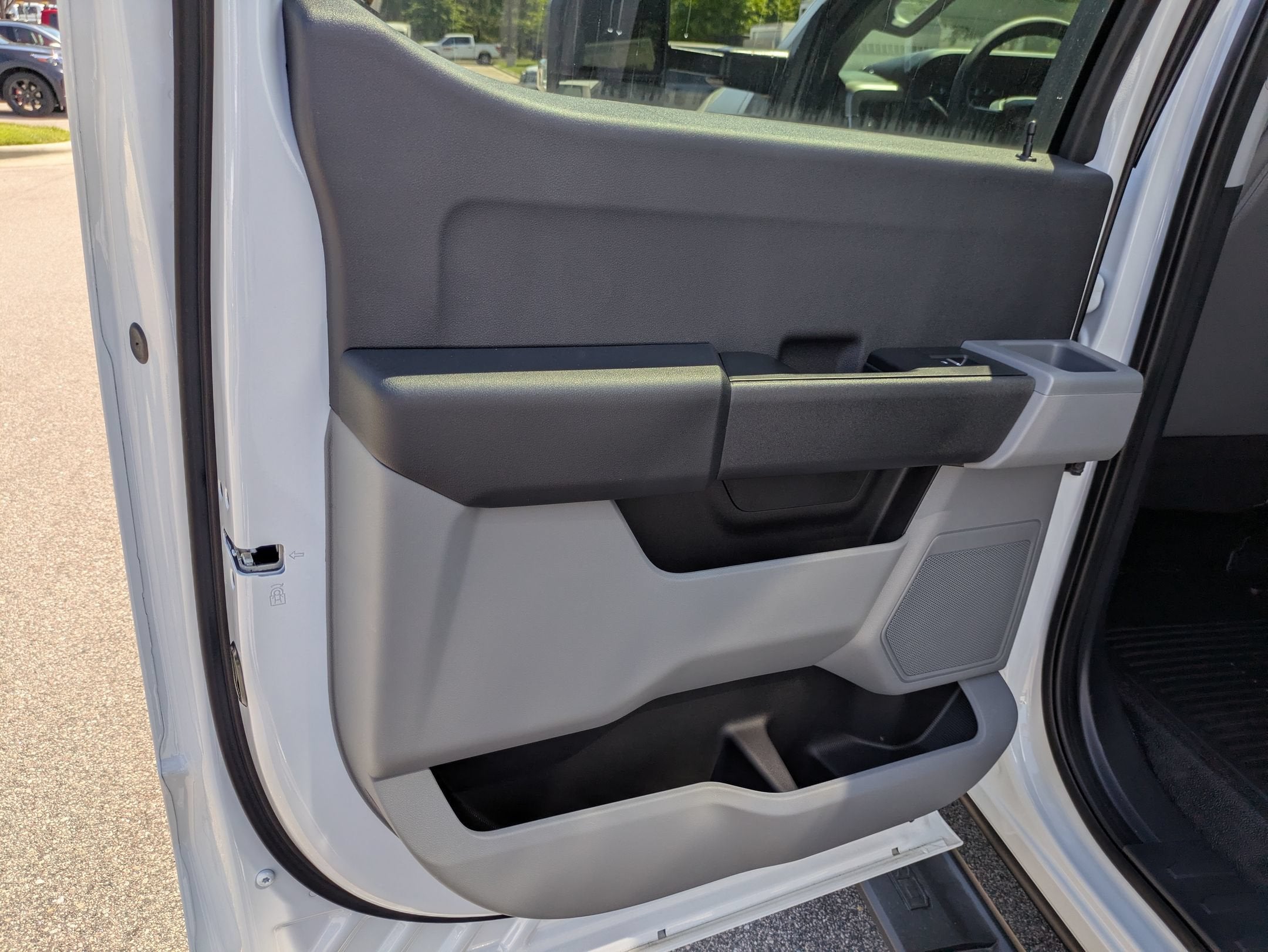 2026 Ford Super Duty F-550 DRW XL