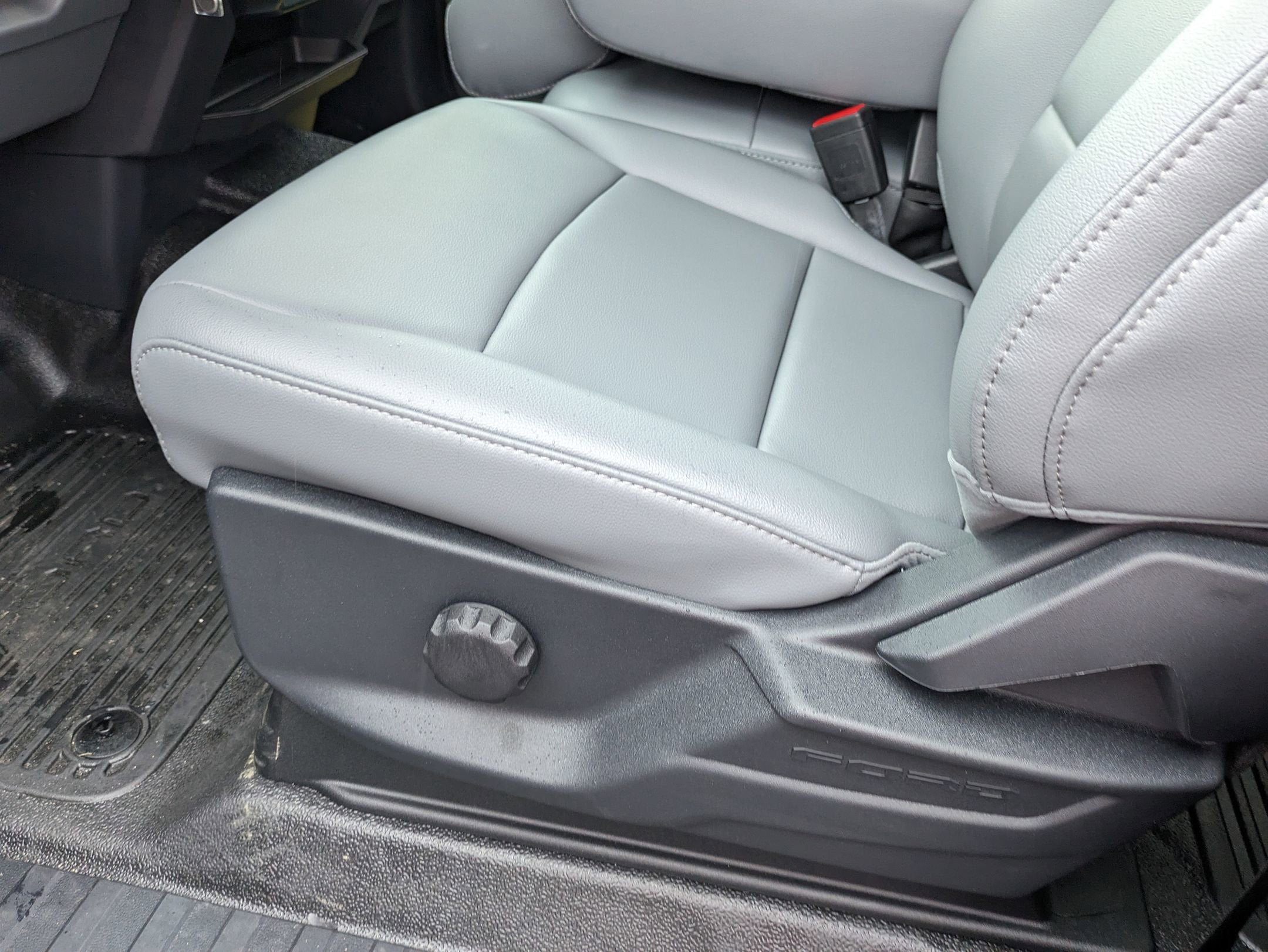 2025 Ford Super Duty F-350 SRW XL