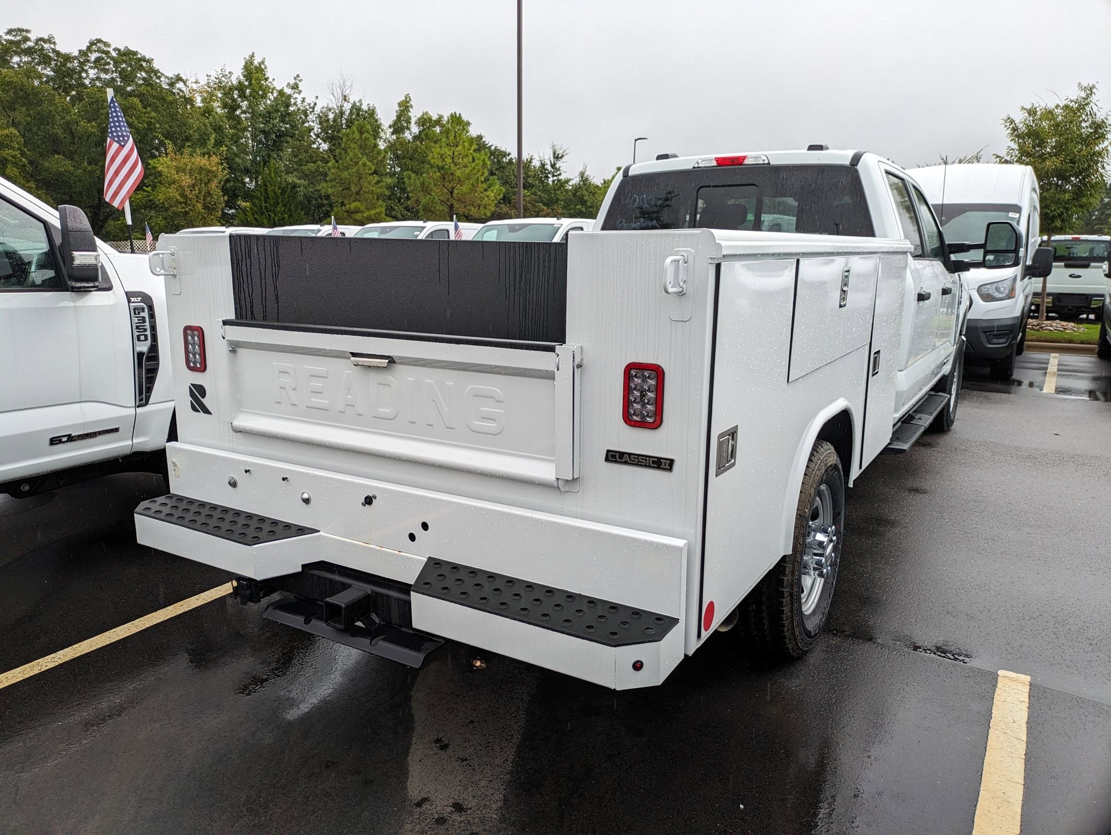 2025 Ford Super Duty F-350 SRW XL