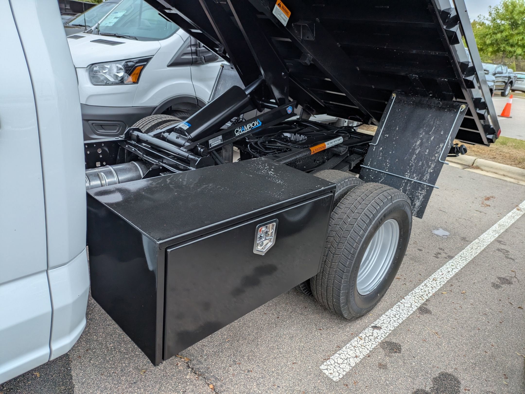 2026 Ford Super Duty F-350 DRW XL