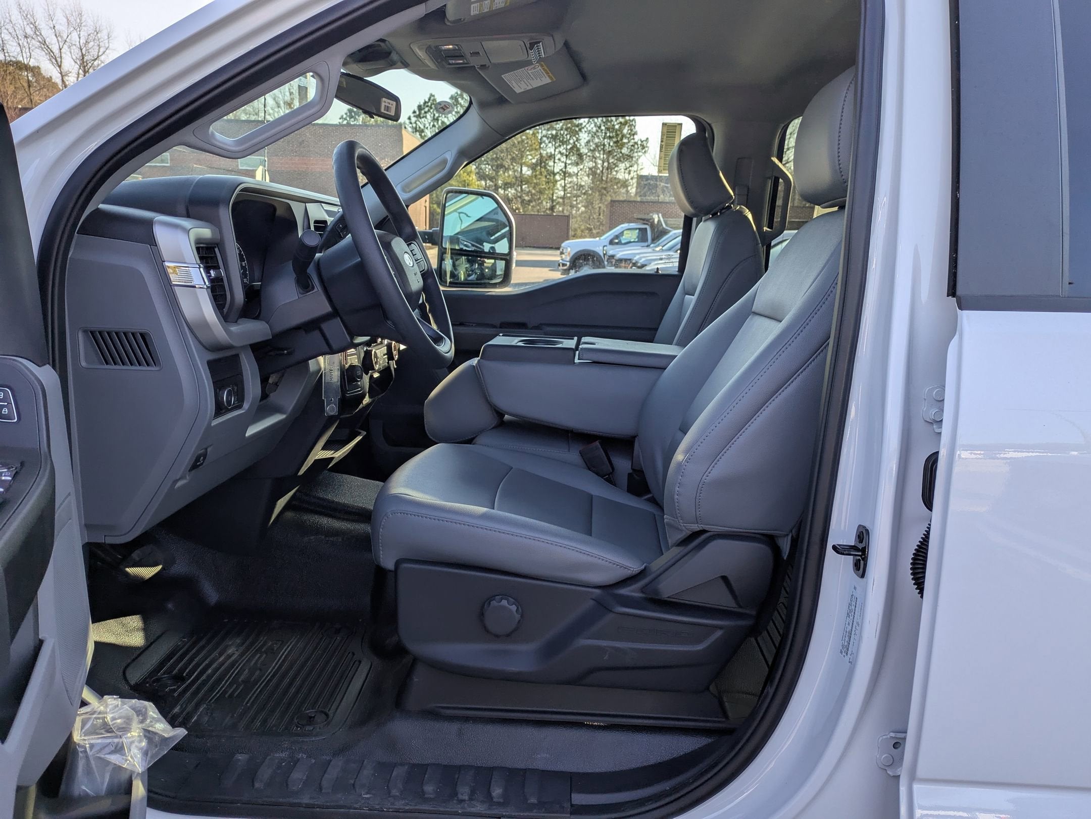 2026 Ford Super Duty F-350 DRW XL