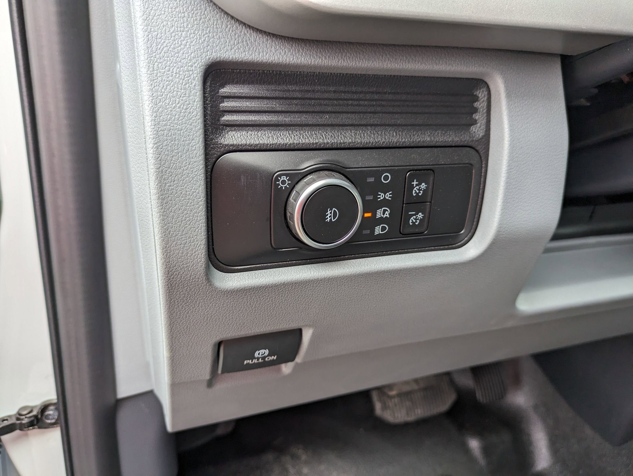 2025 Ford Super Duty F-350 DRW XL