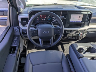 2026 Ford Super Duty F-350 DRW XL