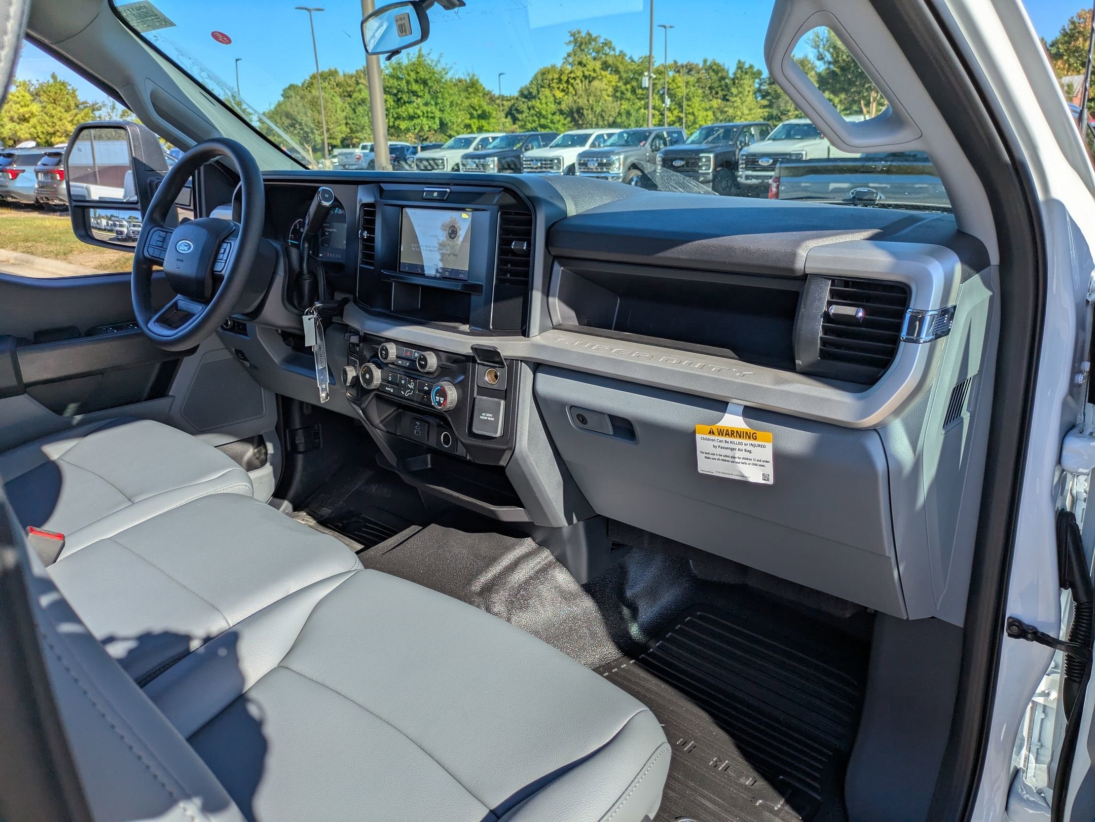 2025 Ford Super Duty F-450 DRW XL