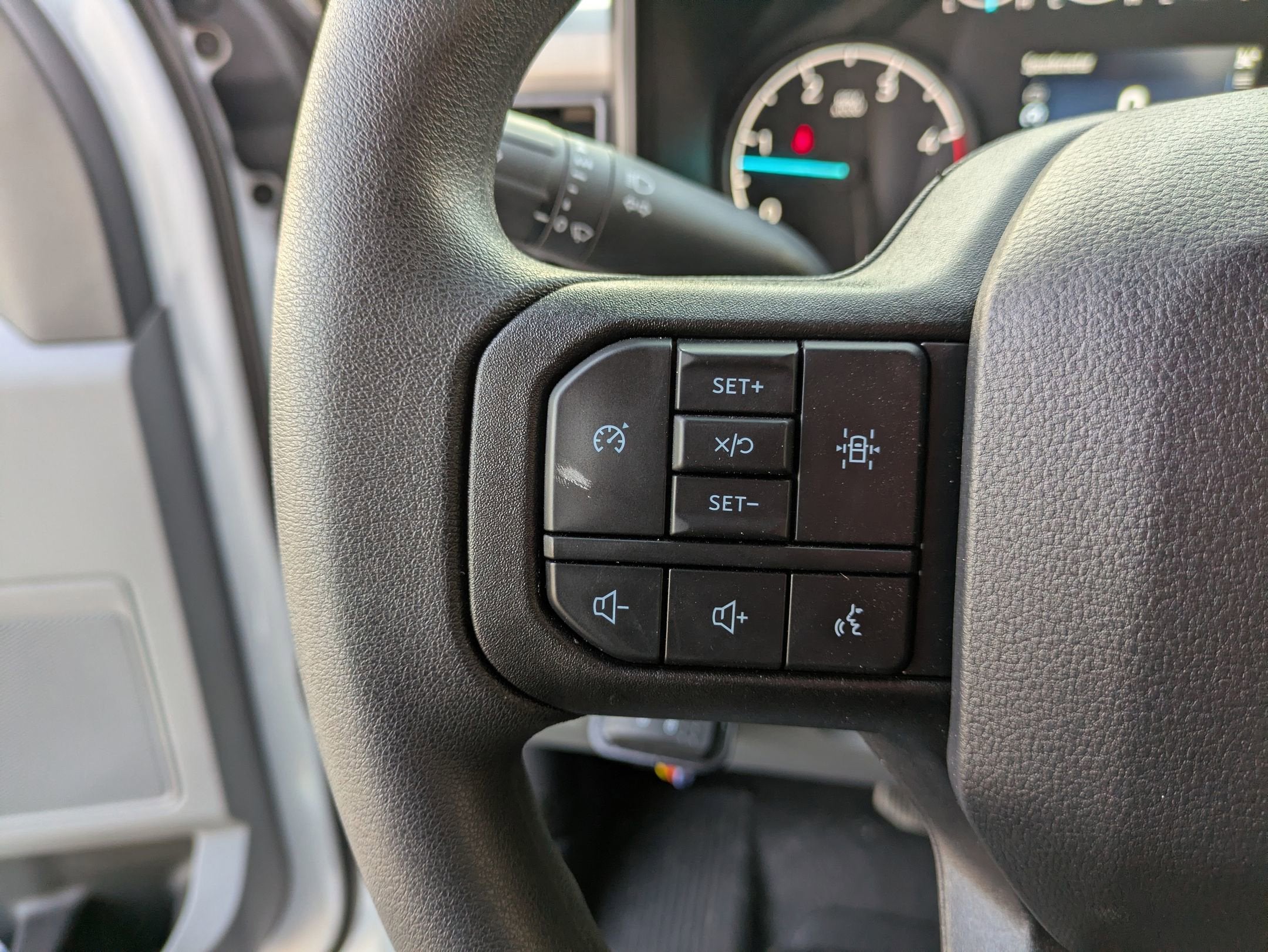 2026 Ford Super Duty F-550 DRW XL