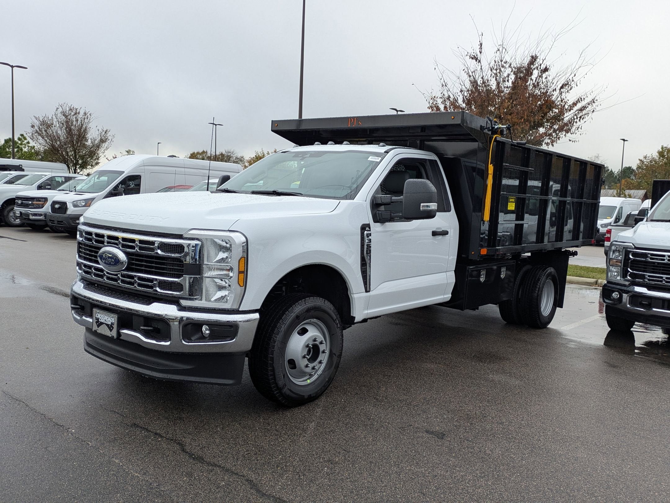 2026 Ford Super Duty F-350 DRW XL