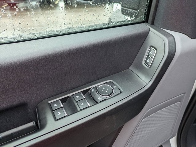 2025 Ford Super Duty F-550 DRW XL