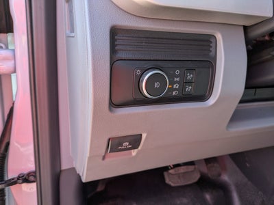 2025 Ford Super Duty F-550 DRW XL