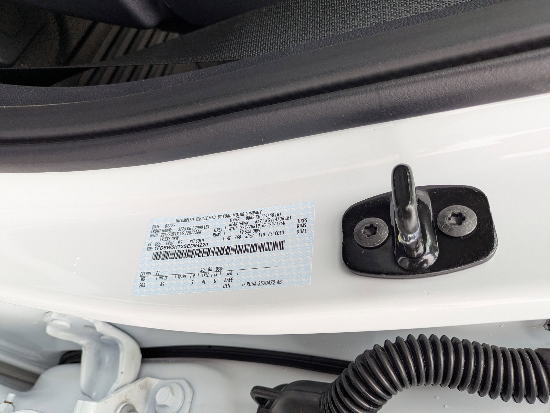 2025 Ford Super Duty F-550 DRW XL