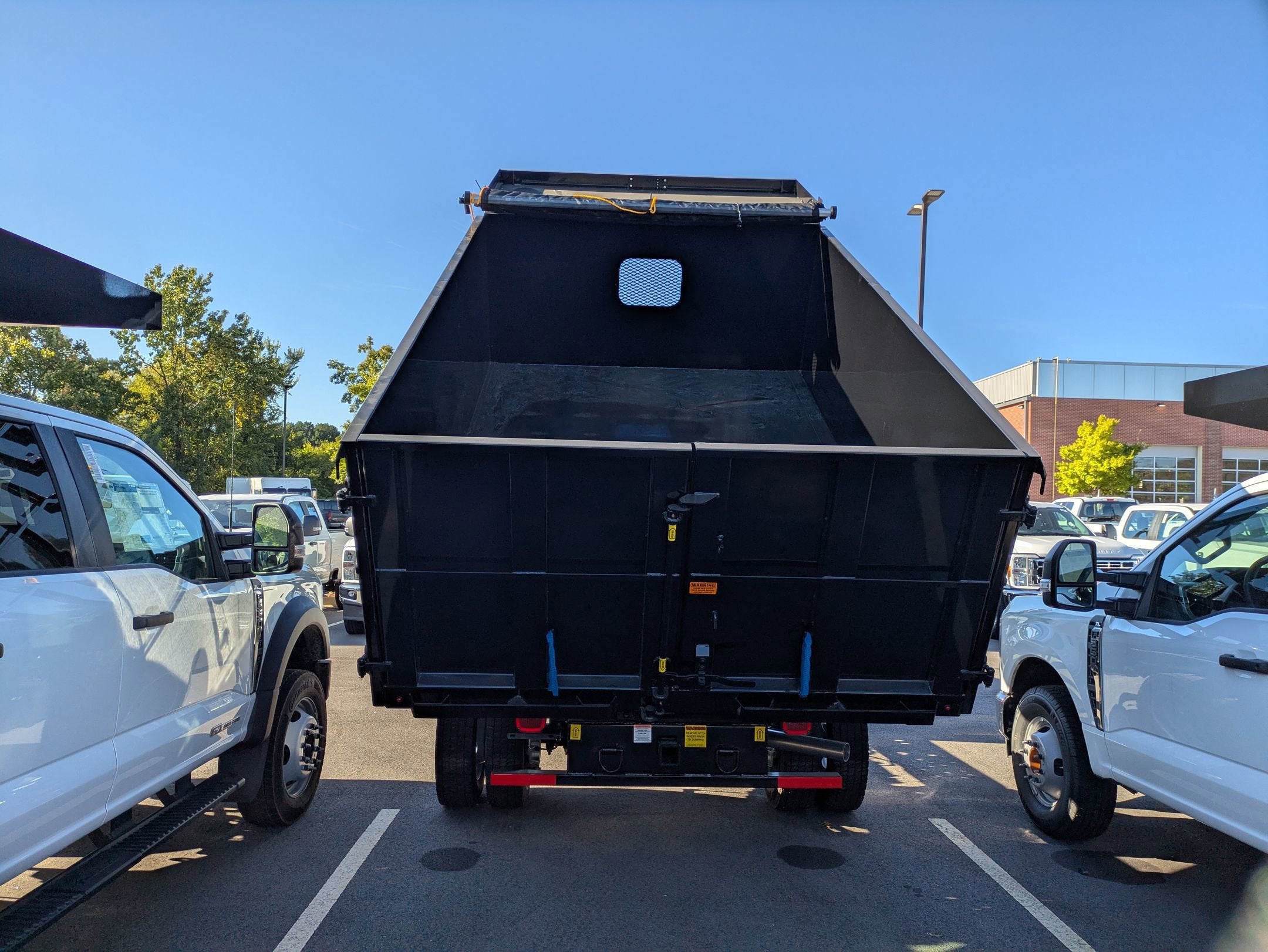 2025 Ford Super Duty F-550 DRW XL