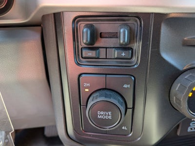 2025 Ford Super Duty F-550 DRW XL