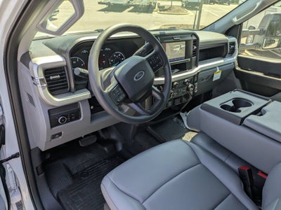 2026 Ford Super Duty F-550 DRW XL