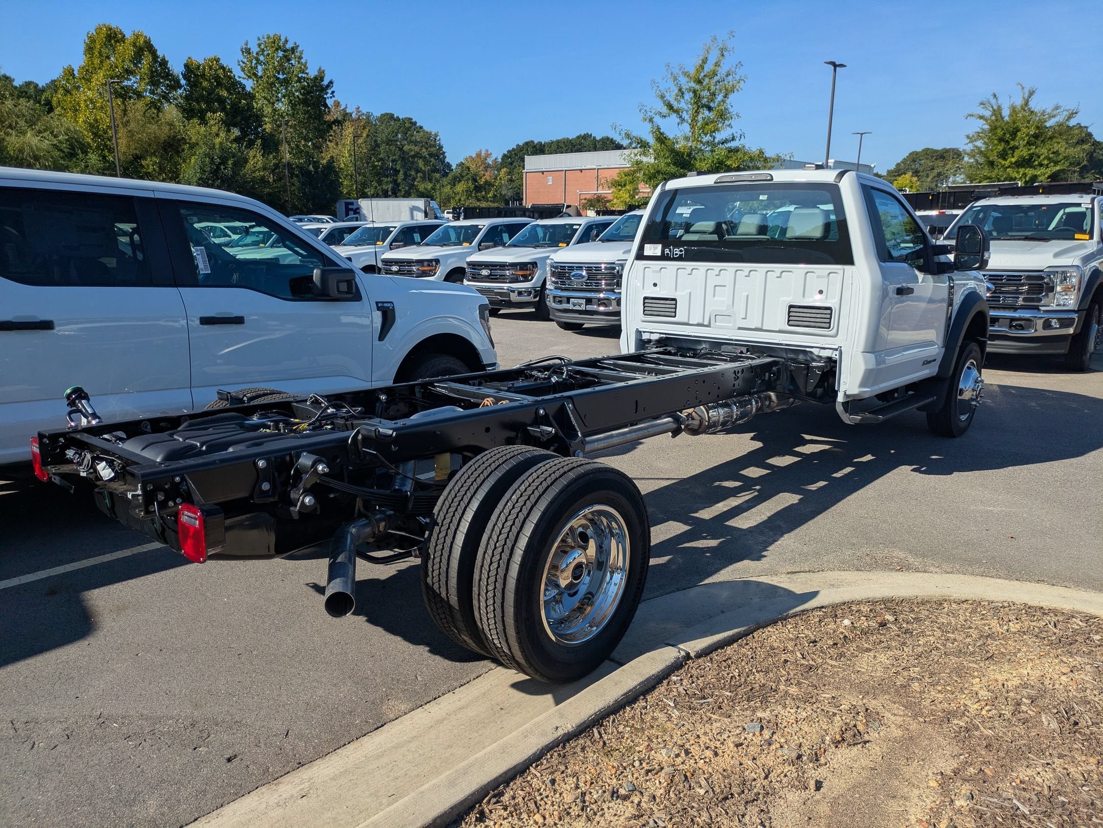 2026 Ford Super Duty F-550 DRW XL