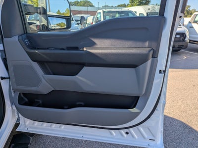 2026 Ford Super Duty F-550 DRW XL