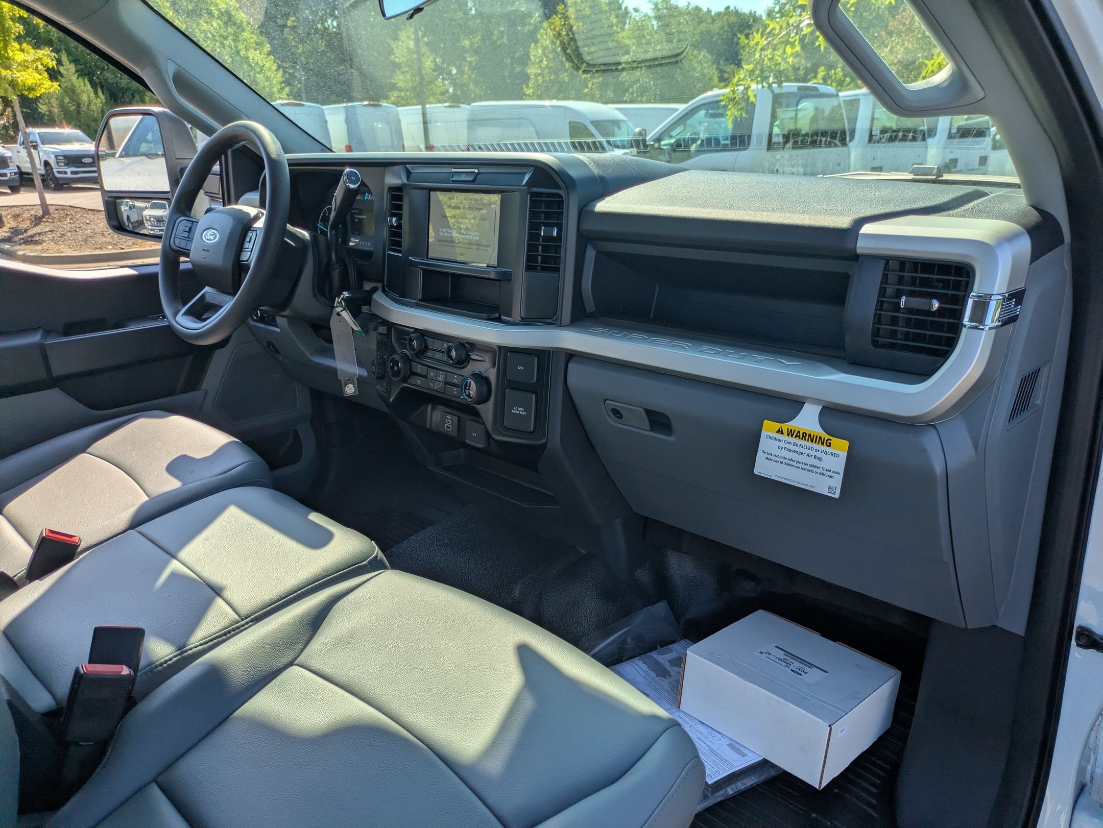 2026 Ford Super Duty F-550 DRW XL
