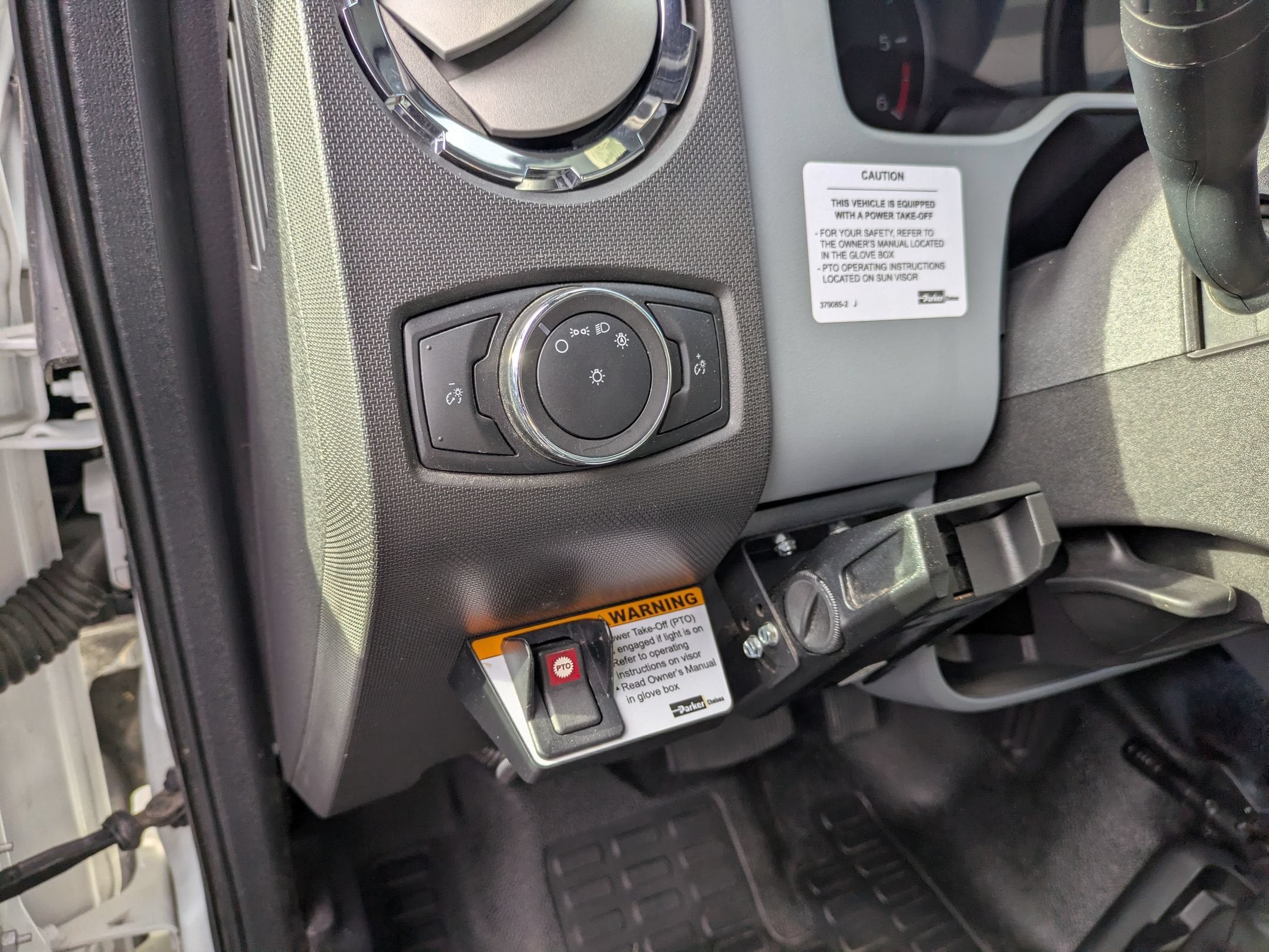 2026 Ford Super Duty F-550 DRW XL